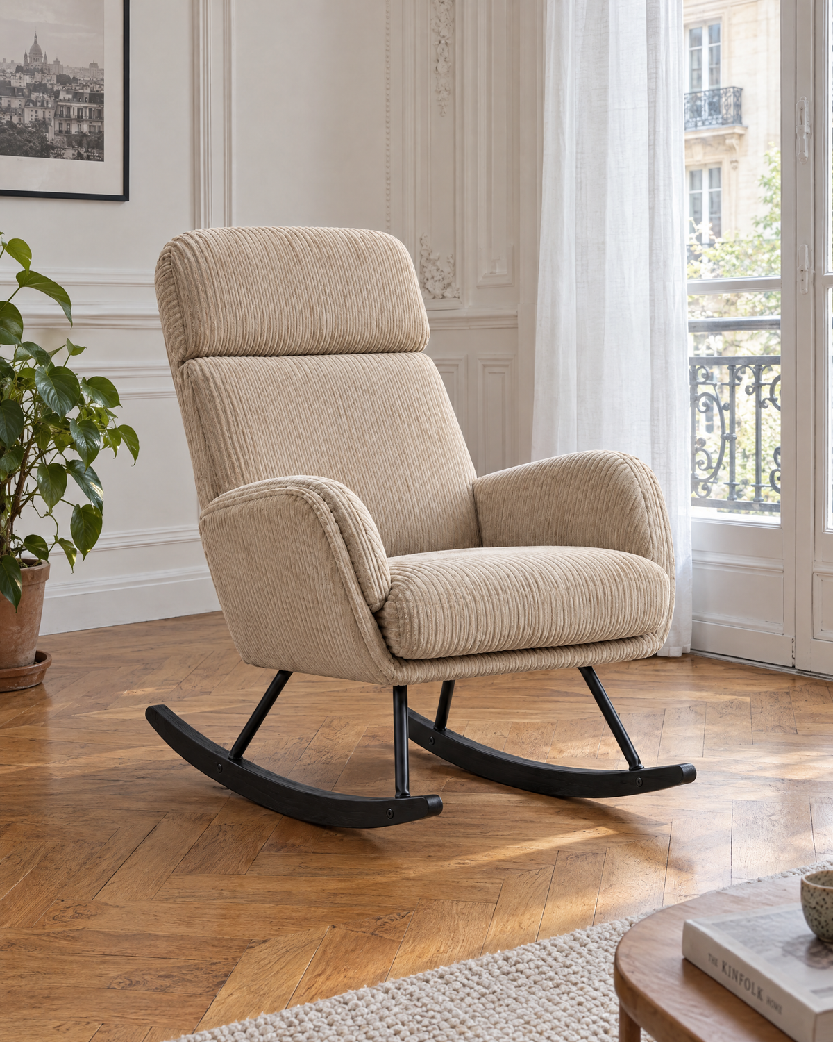 Fauteuil d'allaitement Elma dans un salon