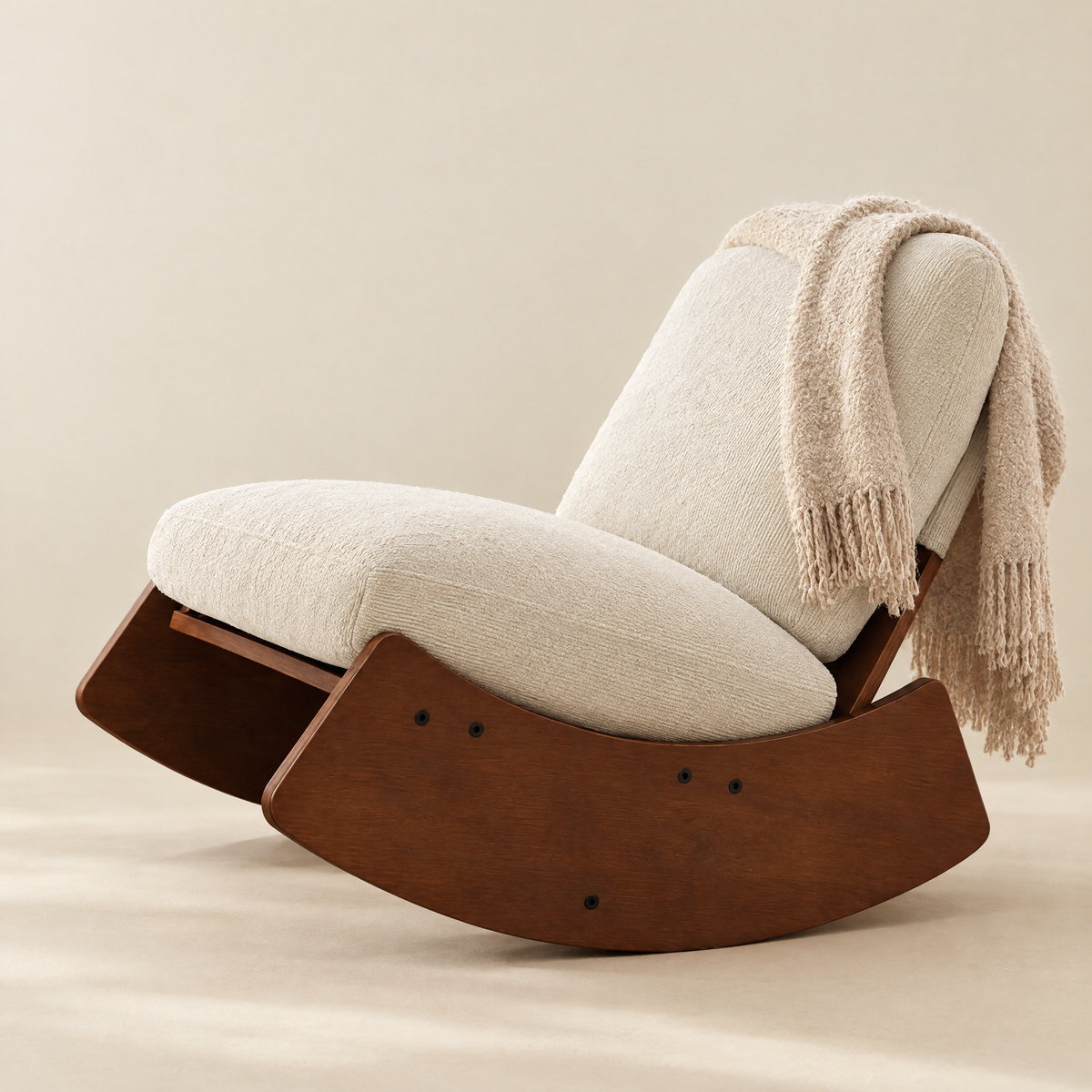 Fauteuil à bascule bas Olia – Velours côtelé